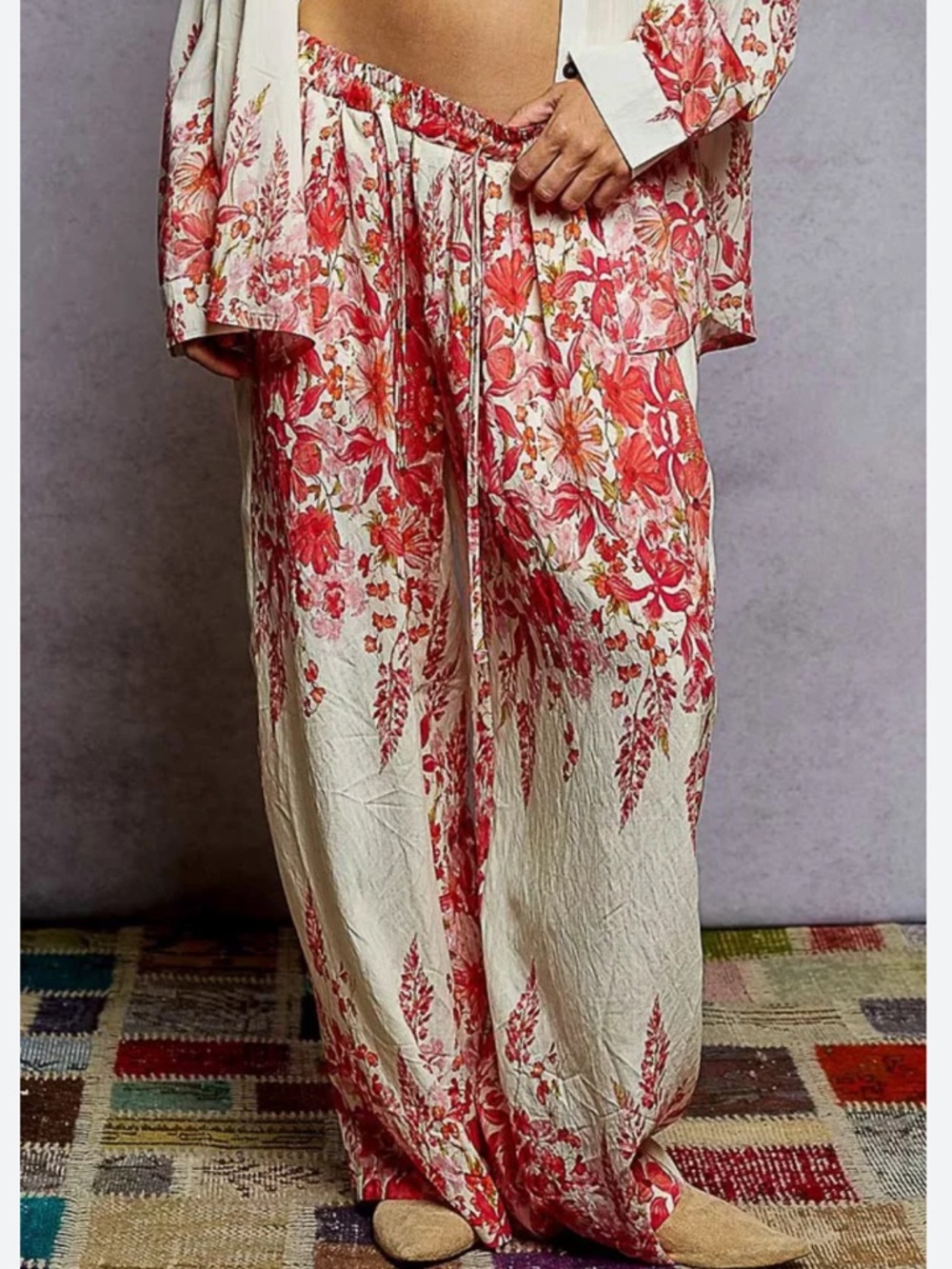 POL Cream Wide-Leg Drawstring Pants with Pink Floral Print